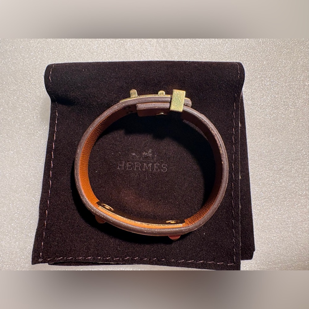 Hermes Brown Leather Bracelet with Gold Hardware - Picture 11 of 16